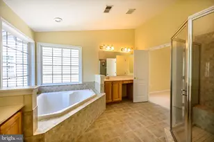 5724 Macintosh Loop, Haymarket, VA 20169 - Photo 28