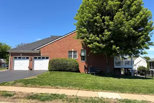 5217 Addlerfield Way, Haymarket, VA 20169 - Photo 2