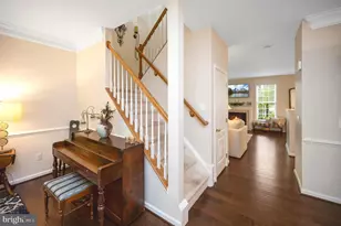 15829 Fourmile Creek Ct, Haymarket, VA 20169 - Photo 12
