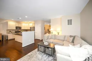 15829 Fourmile Creek Ct, Haymarket, VA 20169 - Photo 16