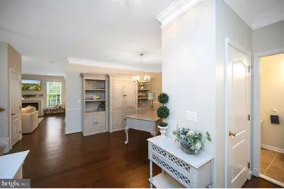 15829 Fourmile Creek Court, Haymarket, VA 20169 - Photo 6