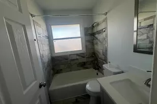 13209 Thornton Dr, Gainesville, VA 20155 - Photo 10
