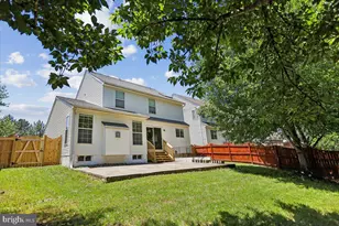 8737 Hackney Dr, Bristow, VA 20136 - Photo 32