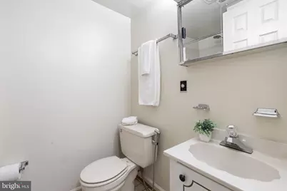 11858 Mohican Road, Woodbridge, VA 22192 - Photo 24