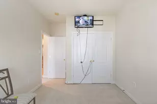 745 Collington Ct, Woodbridge, VA 22191 - Photo 32