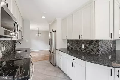 7410 Roxbury Avenue, Manassas, VA 20109 - Photo 4