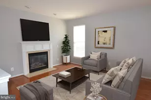 16291 Catenary Dr, Woodbridge, VA 22191 - Photo 6