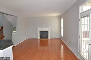 16291 Catenary Dr, Woodbridge, VA 22191 - Photo 8