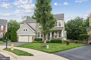 13831 Barrymore Ct, Gainesville, VA 20155 - Photo 4