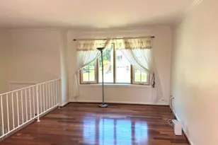 5597 Shannon Ct, Woodbridge, VA 22193 - Photo 8