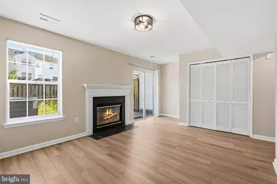 8699 Farnham Way, Bristow, VA 20136 - Photo 24
