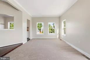 8699 Farnham Way, Bristow, VA 20136 - Photo 10