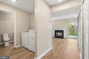 8699 Farnham Way, Bristow, VA 20136 - Photo 22