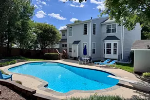 8571 Rothbury Dr, Bristow, VA 20136 - Photo 2