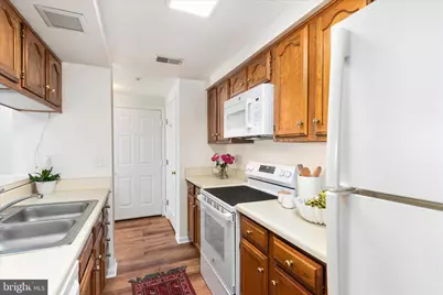 12309 Ashmont Court #104, Woodbridge, VA 22192 - Photo 4