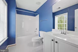5466 Bantry Ct, Woodbridge, VA 22193 - Photo 32