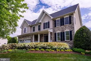 5466 Bantry Ct, Woodbridge, VA 22193 - Photo 2