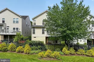 15012 Danehurst Cir, Gainesville, VA 20155 - Photo 28