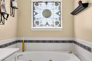 15012 Danehurst Cir, Gainesville, VA 20155 - Photo 14