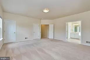 8553 Daltons Grove Way, Bristow, VA 20136 - Photo 16