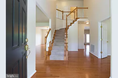 8553 Daltons Grove Way, Bristow, VA 20136 - Photo 6