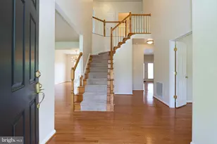 8553 Daltons Grove Way, Bristow, VA 20136 - Photo 6