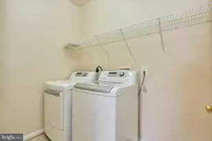 8553 Daltons Grove Way, Bristow, VA 20136 - Photo 20