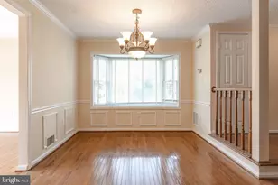 11557 Hill Meade Ln, Woodbridge, VA 22192 - Photo 6