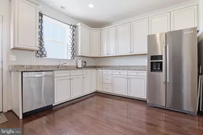 8333 Scotland Loop, Manassas, VA 20109 - Photo 10