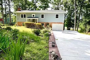 2712 Omisol Rd, Woodbridge, VA 22192 - Photo 1