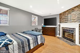 12887 Hunterbrook Dr, Woodbridge, VA 22192 - Photo 24