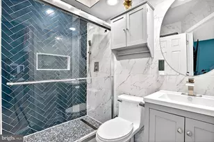 12887 Hunterbrook Dr, Woodbridge, VA 22192 - Photo 18