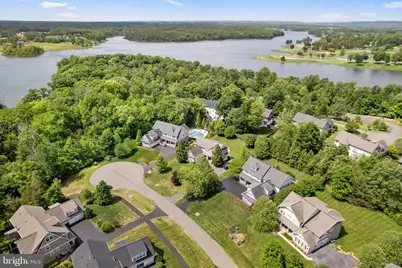 8328 Pine Knott Court, Gainesville, VA 20155 - Photo 28
