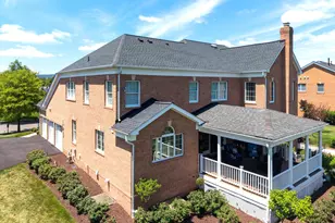 15214 Golf View Dr, Haymarket, VA 20169 - Photo 4