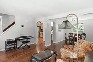 16106 Benedict Ct, Woodbridge, VA 22191 - Photo 14