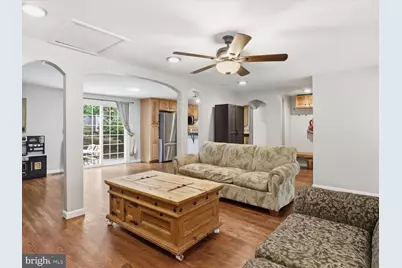 16106 Benedict Court, Woodbridge, VA 22191 - Photo 10