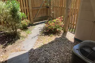 4247 Stockbridge Dr, Dumfries, VA 22025 - Photo 10