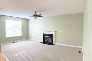 13047 Tadmore Ct, Woodbridge, VA 22193 - Photo 2