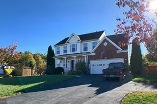 13047 Tadmore Ct, Woodbridge, VA 22193 - Photo 1