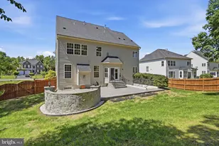 3679 Expedition Dr, Triangle, VA 22172 - Photo 2