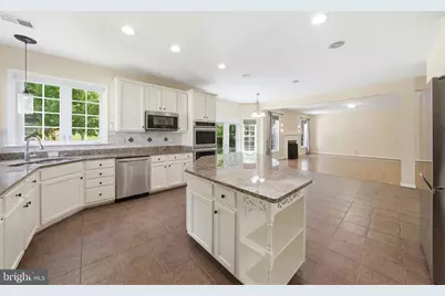 3679 Expedition Drive, Triangle, VA 22172 - Photo 18