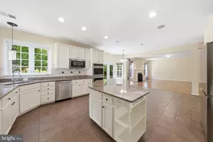 3679 Expedition Dr, Triangle, VA 22172 - Photo 18