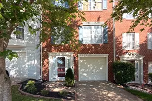 7108 Wheeling Way, Gainesville, VA 20155 - Photo 2