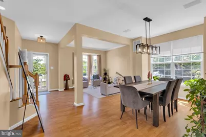 6802 Dewars Way, Gainesville, VA 20155 - Photo 6