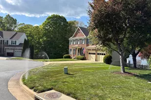 15947 Kensington Pl, Dumfries, VA 22025 - Photo 4