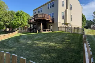 15947 Kensington Pl, Dumfries, VA 22025 - Photo 6