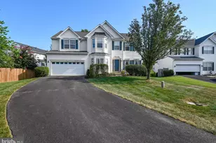 12508 Chippenham Ct, Bristow, VA 20136 - Photo 2