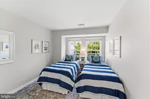 6836 General Lafayette Way, Gainesville, VA 20155 - Photo 36