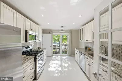 7402 Colton Lane, Manassas, VA 20109 - Photo 4