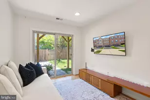 6819 William White Way, Haymarket, VA 20169 - Photo 30